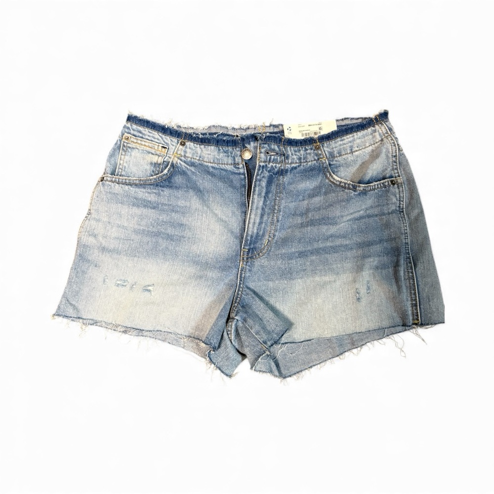 Arizona Jean Company Light Blue Jean Shorts size‎ 13